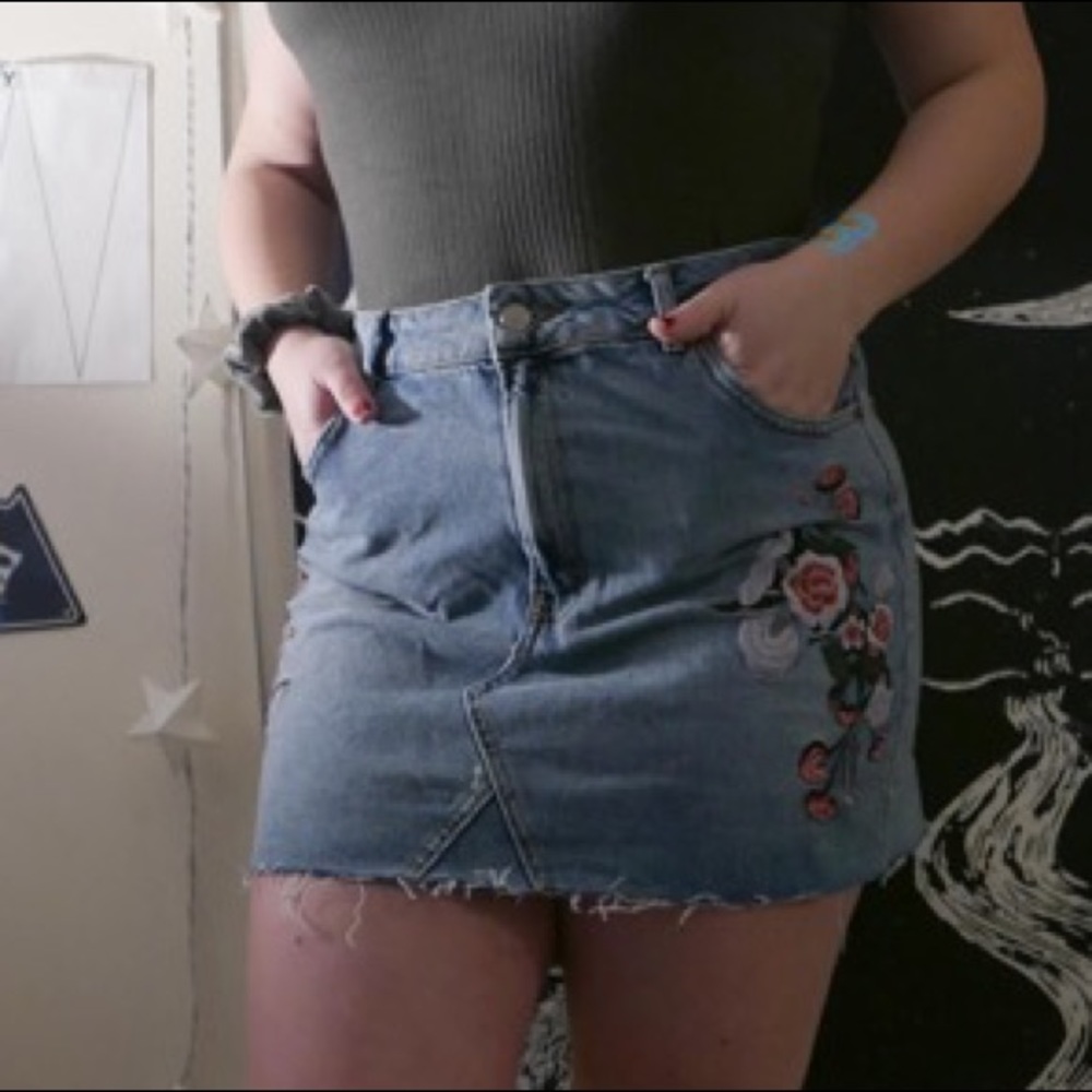 Denim skirt